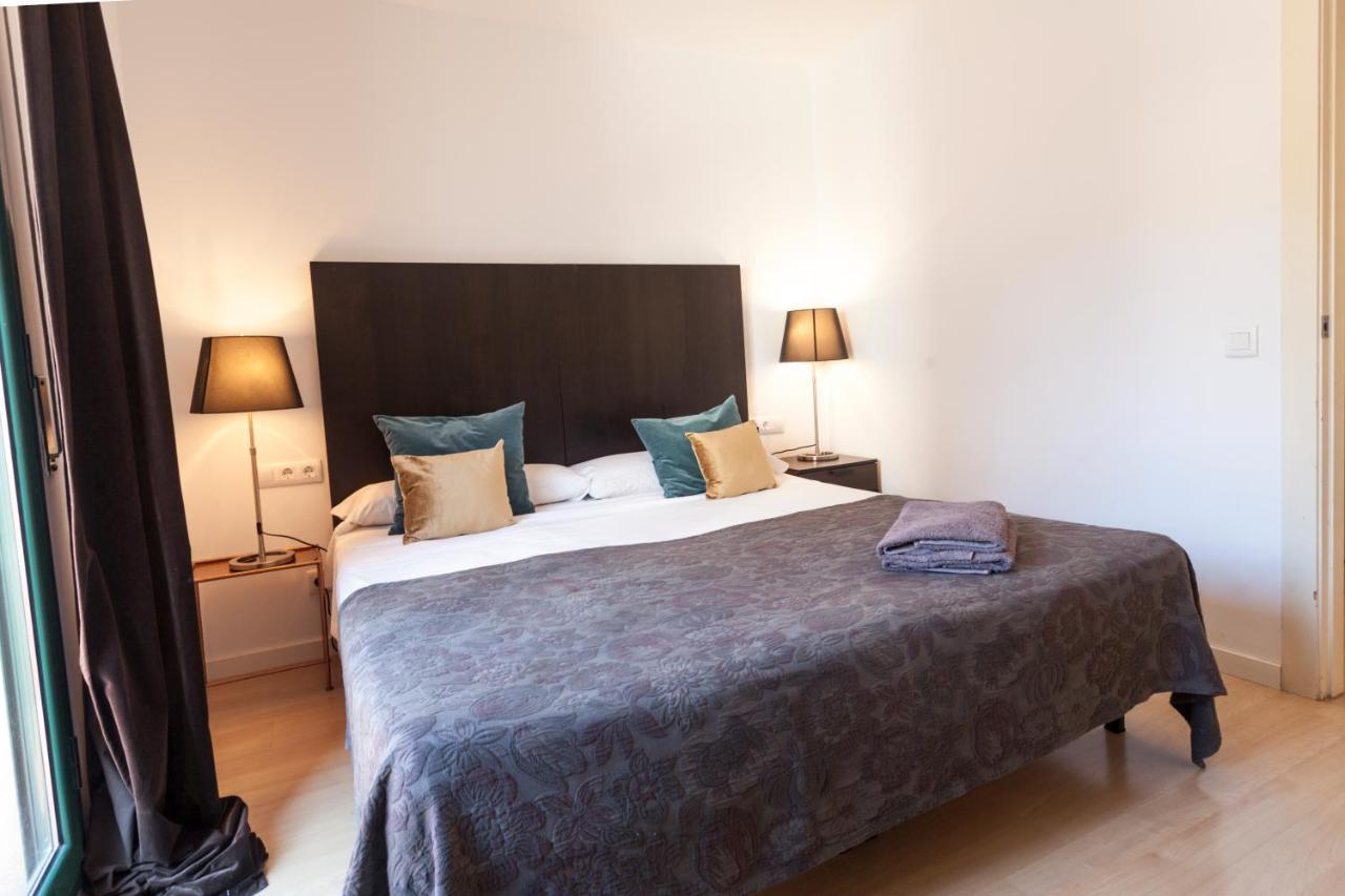 Plaza Catalunya City Center Apartments Барселона Экстерьер фото