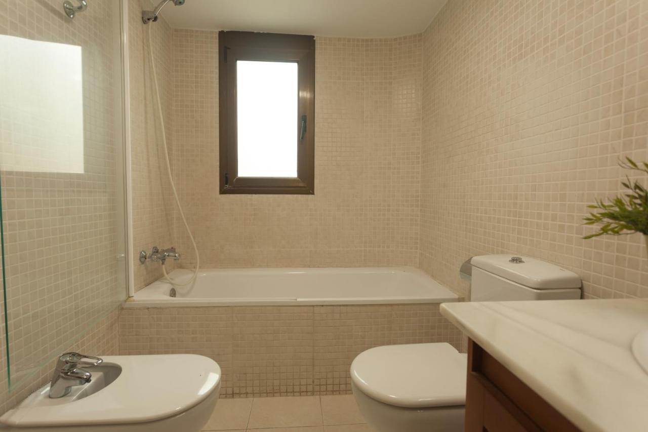 Plaza Catalunya City Center Apartments Барселона Экстерьер фото