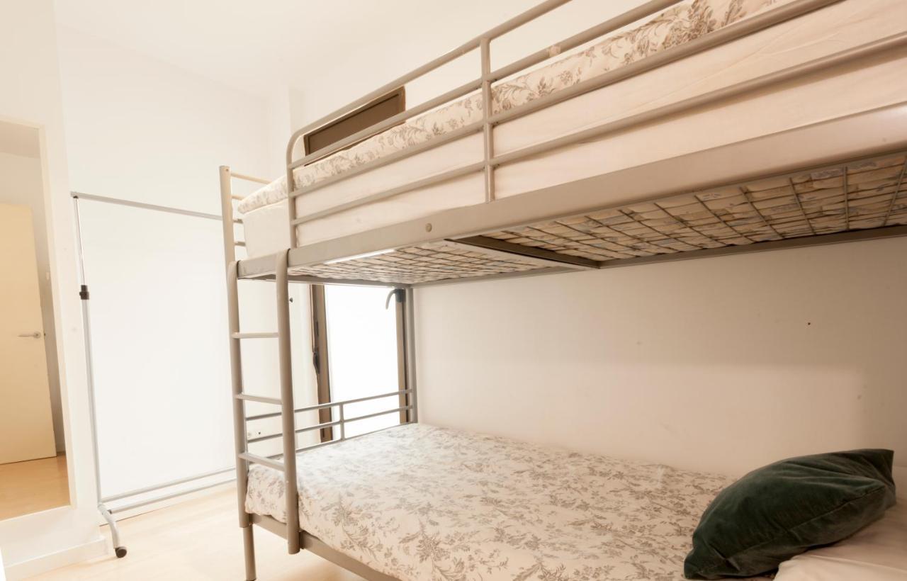 Plaza Catalunya City Center Apartments Барселона Экстерьер фото