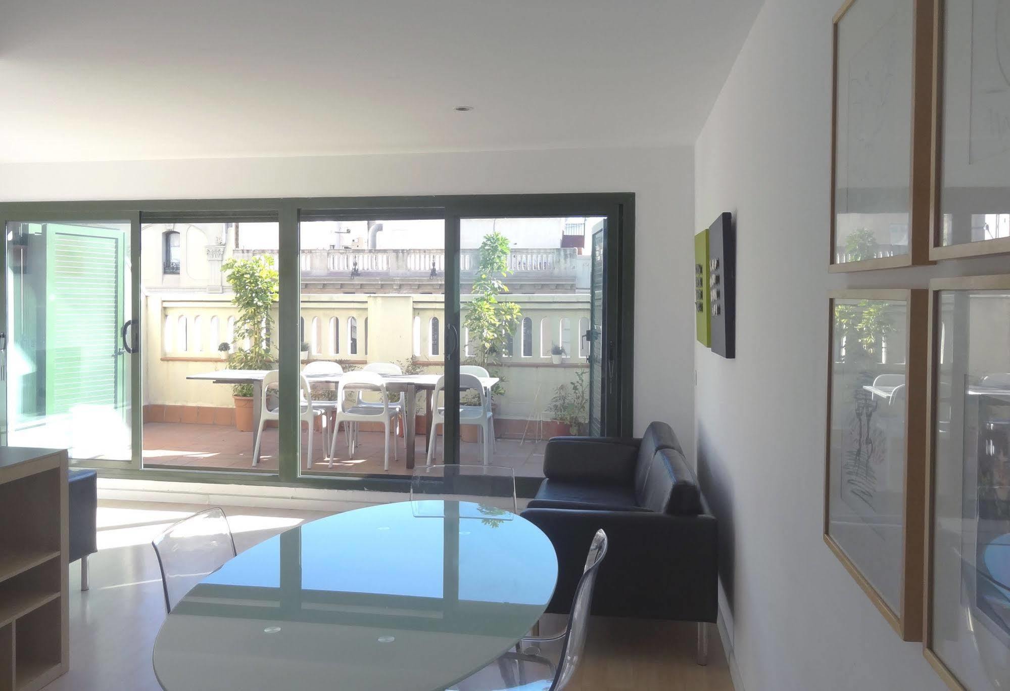 Plaza Catalunya City Center Apartments Барселона Экстерьер фото